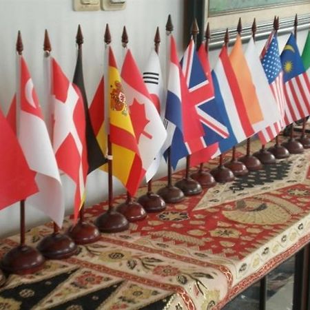 Bangka Bed And Breakfast Dżakarta Zewnętrze zdjęcie
